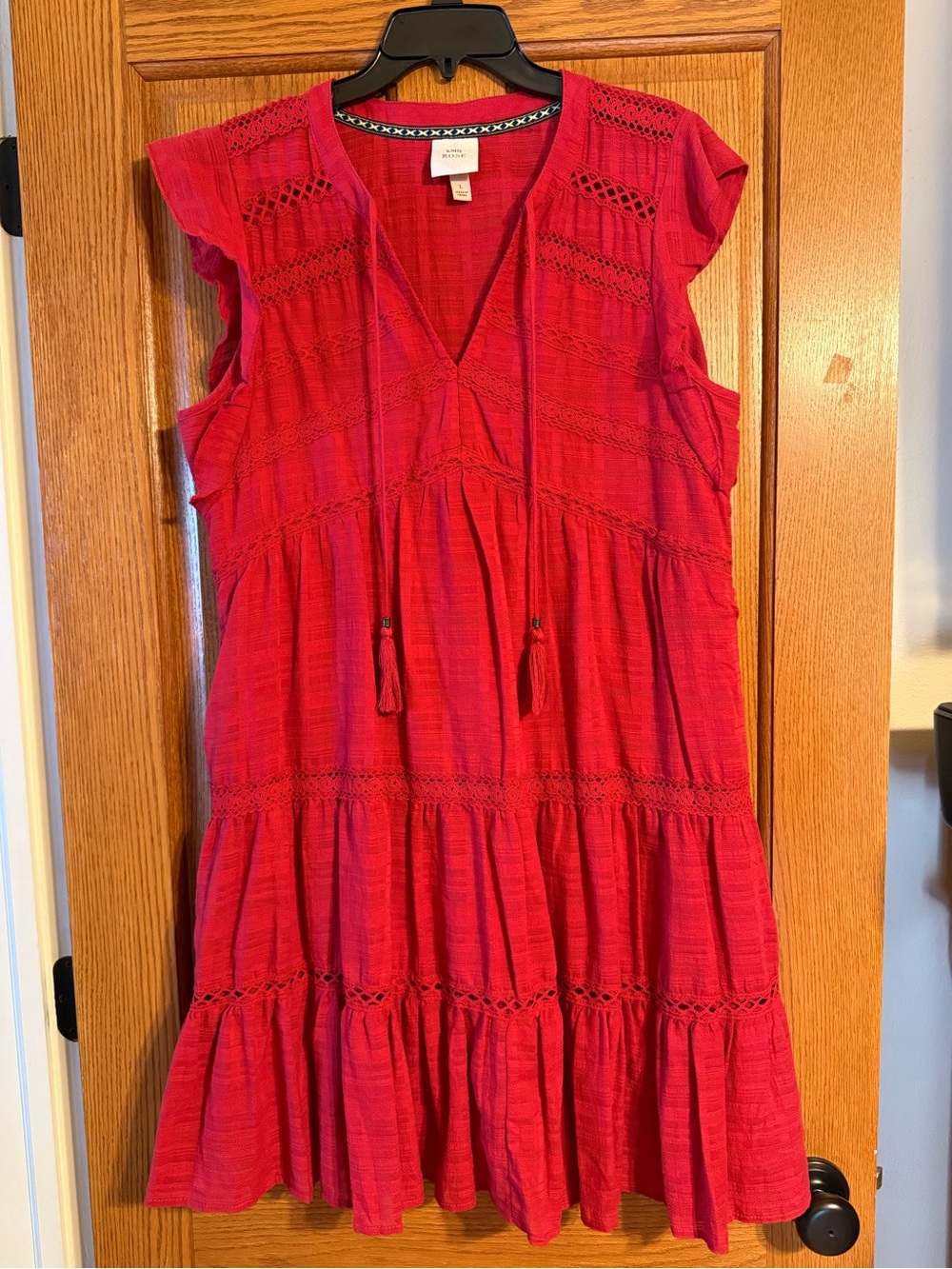 Like New Womens size L Brick Red Tiered Lace-Detail Dress -great Fall dress!